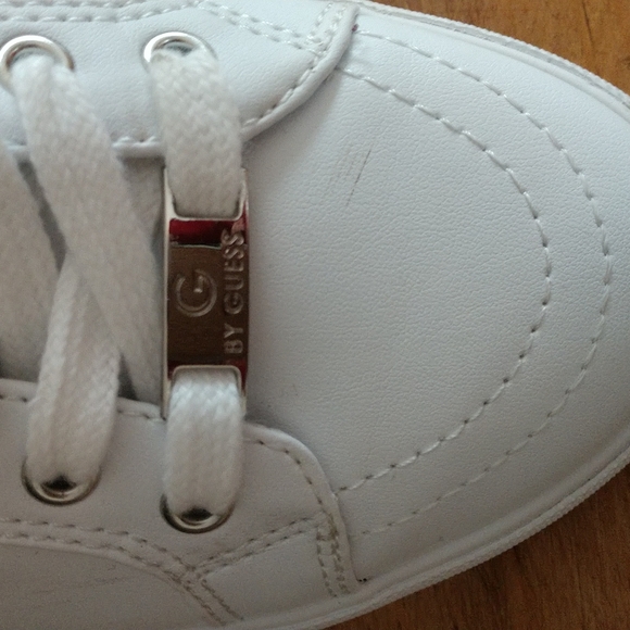 G by GUESS sneakers Size 9 - Picture 8 of 10